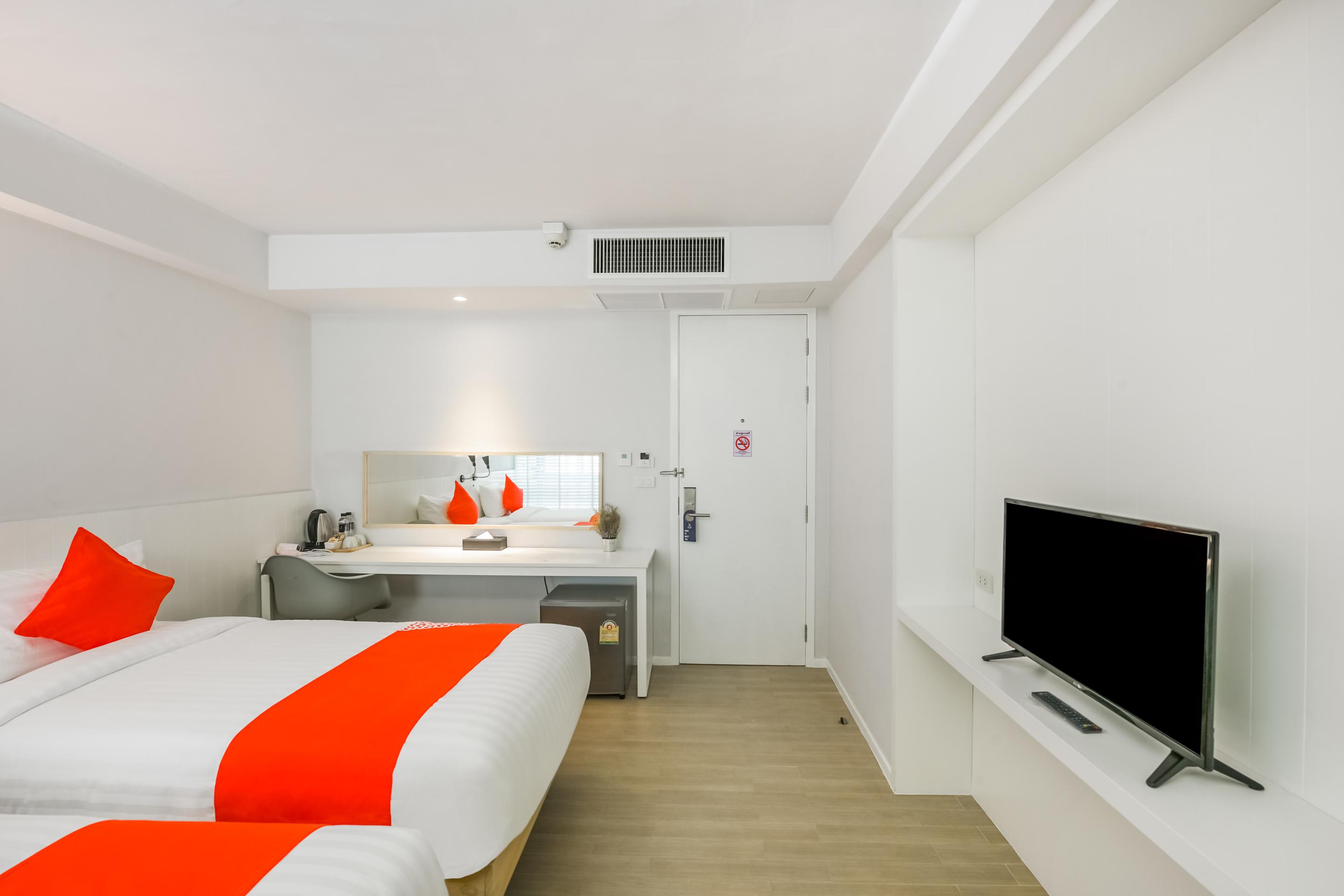 Vaccinated Staff - Oyo 137 Kitzio House Ξενοδοχείο Μπανγκόκ Εξωτερικό φωτογραφία