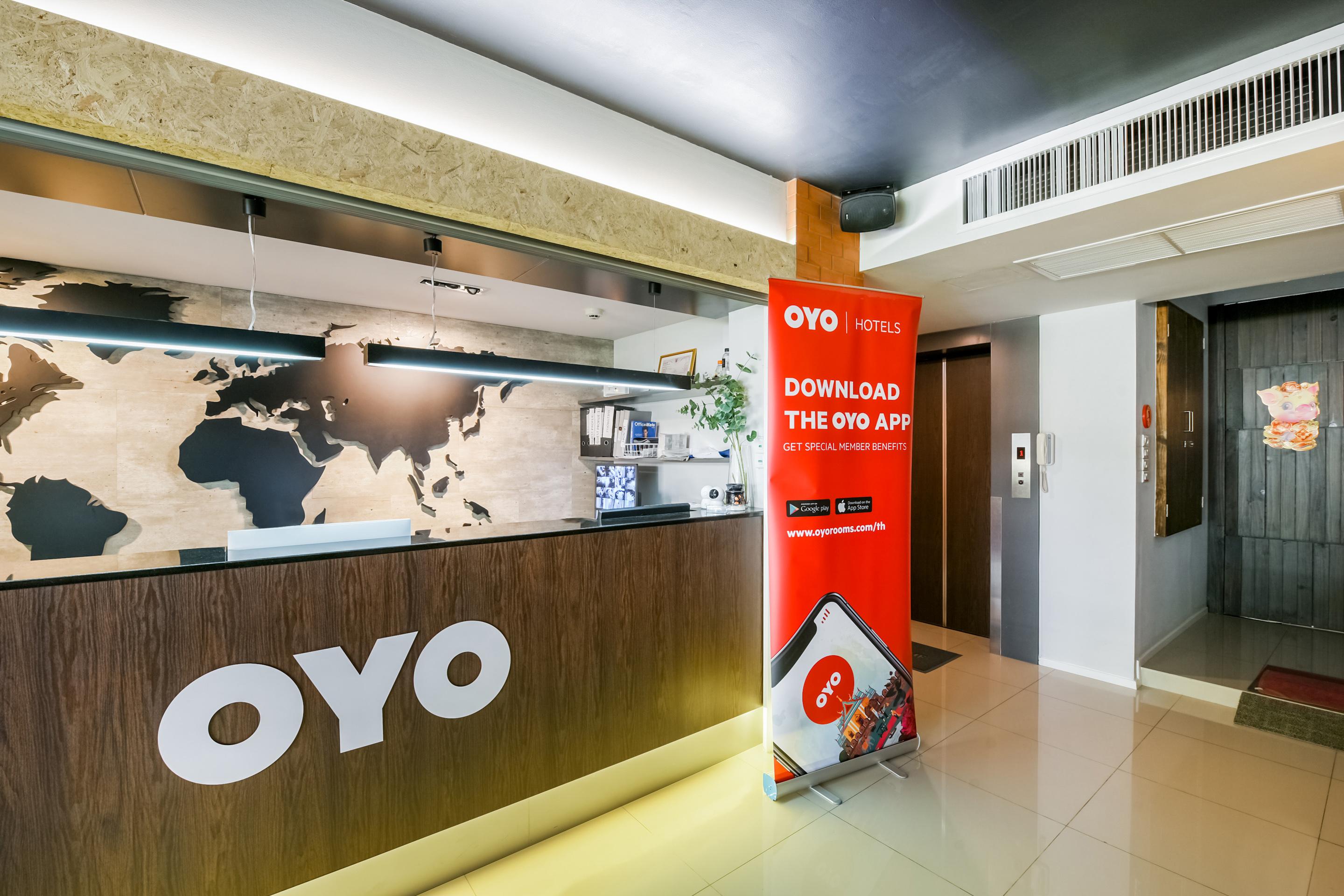 Vaccinated Staff - Oyo 137 Kitzio House Ξενοδοχείο Μπανγκόκ Εξωτερικό φωτογραφία