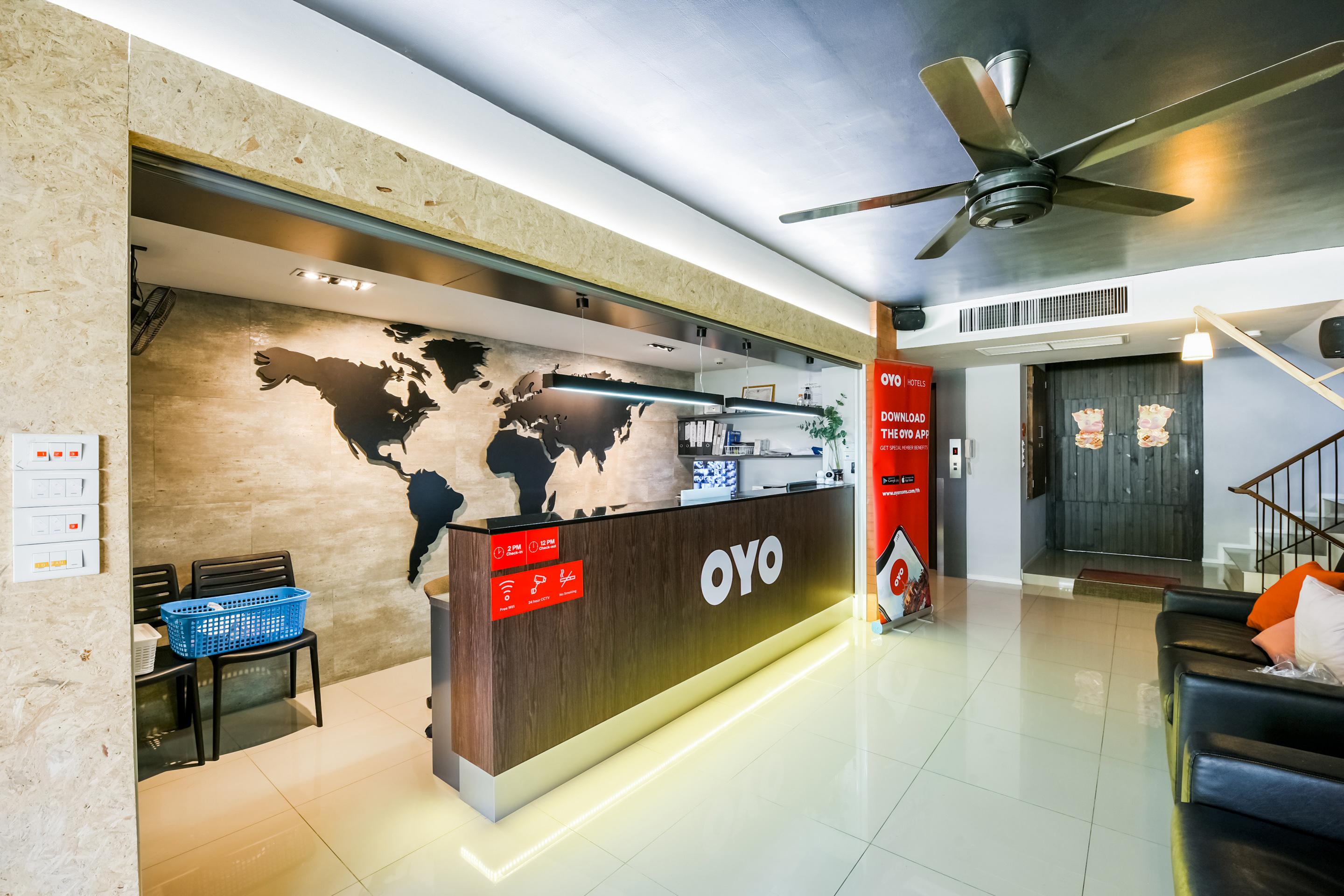 Vaccinated Staff - Oyo 137 Kitzio House Ξενοδοχείο Μπανγκόκ Εξωτερικό φωτογραφία