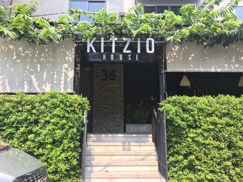 Vaccinated Staff - Oyo 137 Kitzio House Ξενοδοχείο Μπανγκόκ Εξωτερικό φωτογραφία